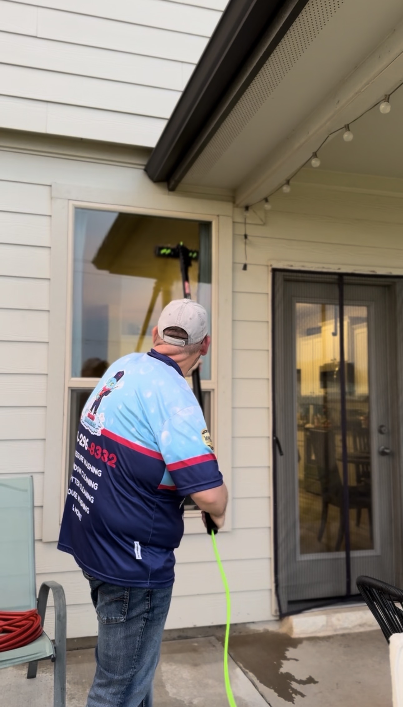 Professional window cleaning service by Wicked Washers CTX in Waco TX